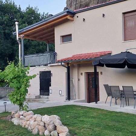 Ferienwohnung Avli Luxurious House Kalambaka Exterior foto